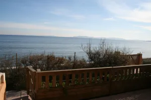 Image of T2 La Capte, waterfront, sea in front of your terrace, all comforts