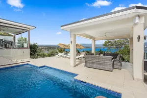 Image of HEATed Pool, Lake & Beach, Luxury 5 B/R House