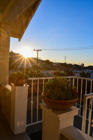 Image of Cozy 3 bedroom 2 bath house with nice view