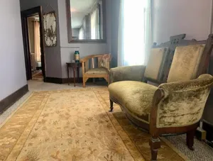 Image of Spacious 3 Queen Suite - Centrally Located