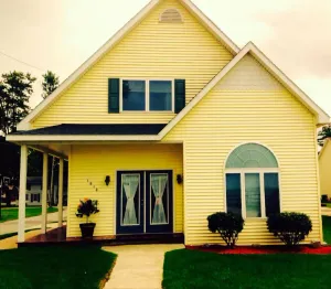 Image of \"The Fabulous Beach House\"