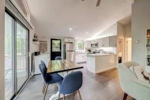 Image of Cozy w Fireplace Fire Pit Wifi & Pool Access