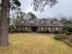 Image of Walk to Blount Cultural Park