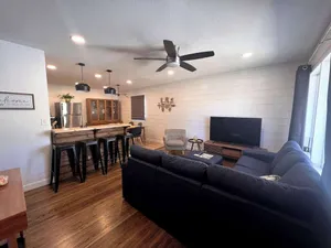 Image of Mid-Century Charmer-Charming 4 Bed - Huge back Yard