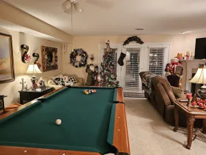 Image of Relaxing Executive Condo at Big Bear Resort - Kentucky Lake views