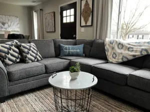 Image of 956 Olympia Drive Brand New Mason Home with Luxurious Finishes