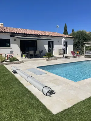 Image of Contemporary air-conditioned villa, 2 bedrooms, ground floor with swimming pool IN QUIET AREA