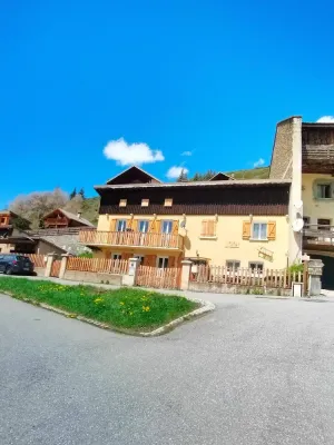 Image of Gite 5 persons Abriès meublé de tourisme 3 étoiles et Gîte de France 3 épis