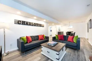 Image of SOUTH CHARLOTTE GETAWAY 3BR BY CABERT