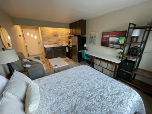 Image of Twin Oaks Extended Stay Studio - 2817 Apt 8