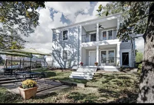 Image of Fondren \"Upper Level Style, Comfort and Luxury