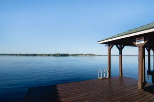 Image of *Waterfront* charming cabin w\/ private boat dock