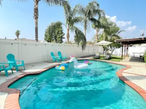 Image of BEAUTIFUL POOL HOME☀ W\/ BILLIARD TABLE\/ King BED Suite\/Remote Work\/Sleeps 10