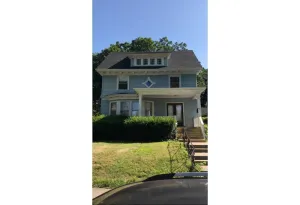 Image of Blue House Downtown Rochester Sleeps 10