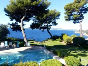 Image of Magnificent house with private heated pool and amazing panoramic sea view