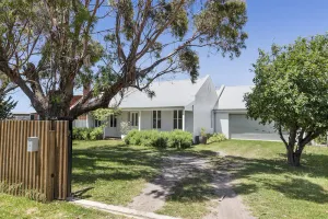 Image of Pet friendly Riverside Retreat