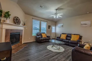Image of New Beautiful 4/BR Vacation Home