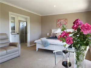 Image of Colac to Coast Couples Retreat