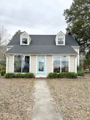 Image of Rappahanock Riverfront Cottage