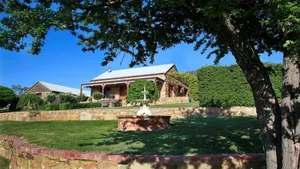 Image of Hawthorn Cottage -Experience the beauty and charm