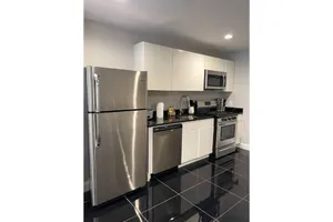 Image of ★MODERN 1BR Apt w\/ PRIVATE deck! W\/D★