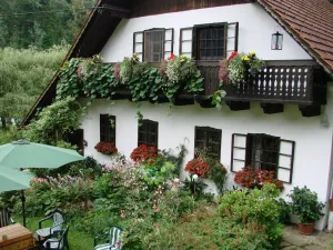 Image of Holiday house St. Andrä im Sausal for 3 - 10 persons with 5 bedrooms - Holiday house