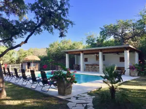 Image of Historic Gated Estate, Pool, Cabana, 2 Kitchens, Lush, Kayaks, Walk 2 Frio!