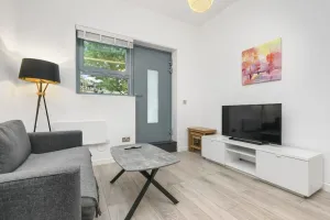 Image of Modern 1 Bedroom Apartment in Central Woking