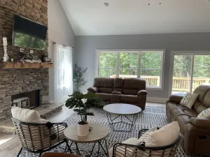 Image of Lake Front Cottage with New Dock & Kid’s Kayaks