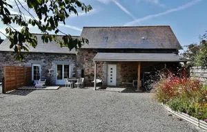Image of country cottage of saint malo