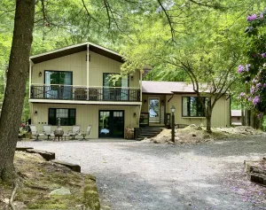 Image of Lake Harmony\/Split Rock Retreat -  Family Friendly - 2 Living Spaces