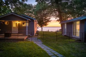 Image of Lake Champlain\/Maquam Bay Cottage - Water Access!