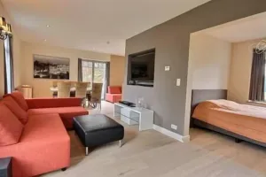 Image of La chambre et le studio du château du golf de Bernalmont
