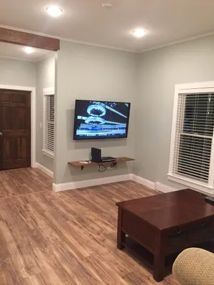 Image of 1st Class Rentals -  3 Bedroom Apartment downtown Oneonta