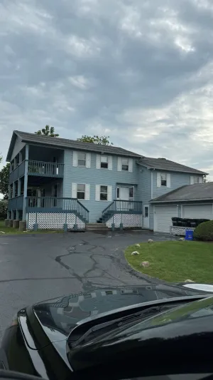 Image of 10 MINUTE WALK TO THE BEACH 5 BEDROOMS 3 FULL BATHROOMS  SLEEPS 14