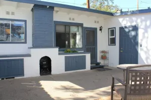 Image of Vine Street Guest House is a Cozy Getaway! Minutes to Downtown!