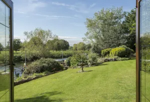 Image of A delightful end of terrace house, set within the pretty town of Bidford-on-Avon