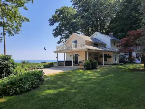 Image of Relax at The Cliffside Getaway!