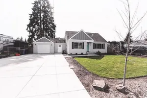 Image of Keizer Meadows Estate 🌾 (Near In N Out)