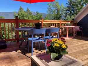 Image of Victorian Glacier Getaway-20mins to Glacier National Park-10mins to airport!