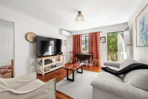 Image of Beautiful 2 bedroom unit in prime location!