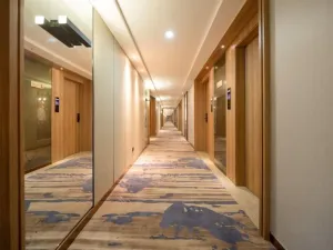 Image of GreenTree Eastern Hotel Li Lake Yuantouzhu Scenic Area