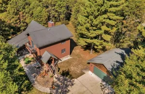 Image of Rustic; Lodge Perfect Gateway; golf and lake
