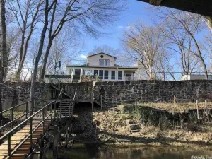 Image of Relax on the edge of Little Red @ Griffin Little Red River Cabin