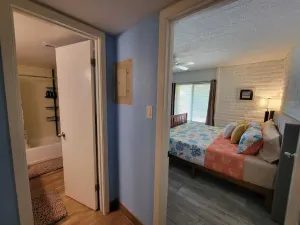 Image of King 1bd/1ba Condo w/ Pool View & Beach Access