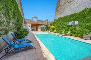 Image of Villa de la Cloche by Villa Plus