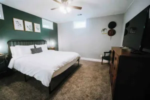 Image of 2 Bedroom Cottage - Boat\/Trailer friendly