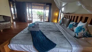 Image of Spacious family Villa with freshwater pool, private garden, South West Lombok