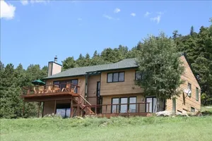 Image of Exceptional Contemporary Mtn. Home near Red Rocks & Denver with Gourmet Kitchen