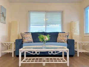 Image of Cozy Waterfront Home in Swann Keys